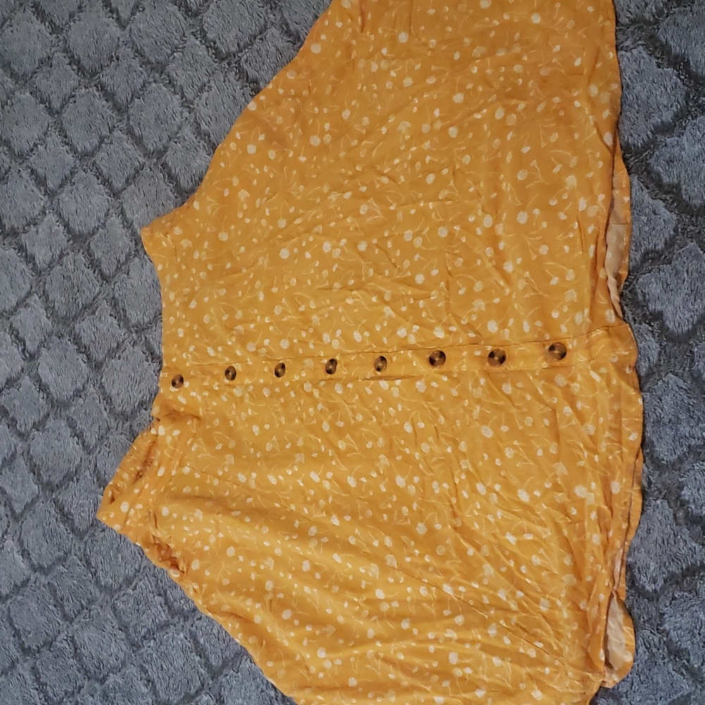 Torrid yellow floral skirt